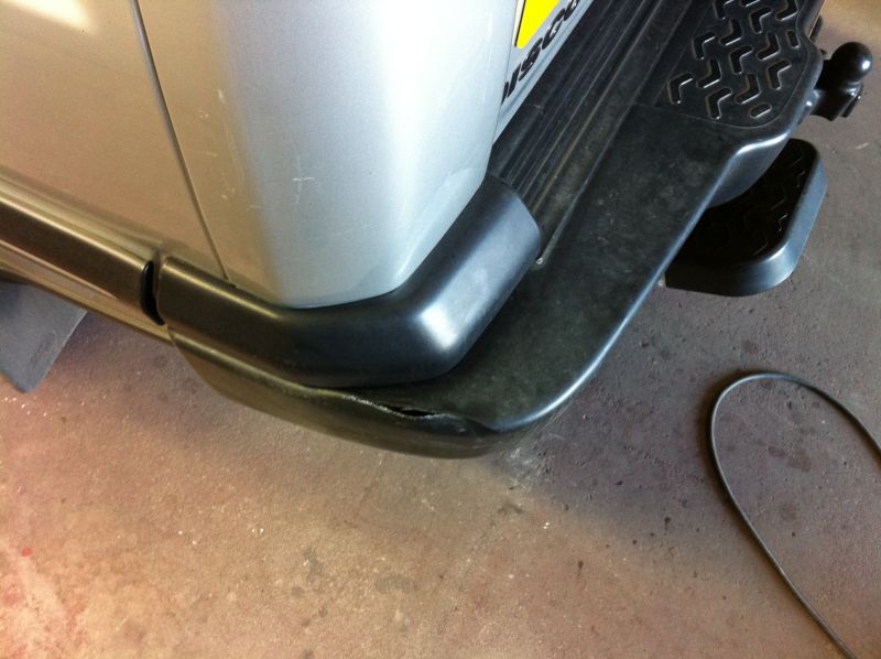 Bumper repair for Land rover